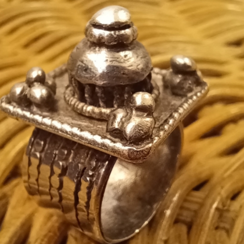 Unique Silver Statement Ring - image 2